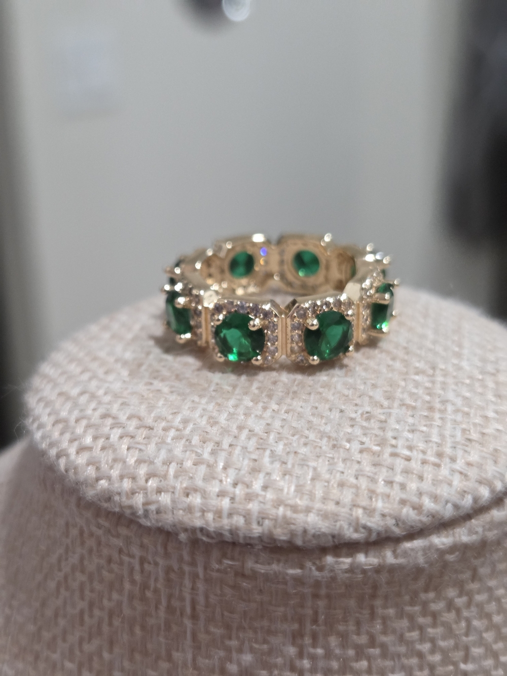 Gold-Filled Emerald Green Crystal Halo Ring - Women Jewelry - Picture 2 of 4